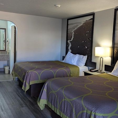 Super 8 By Wyndham Houston/Willowbrook Hwy 249 Екстер'єр фото