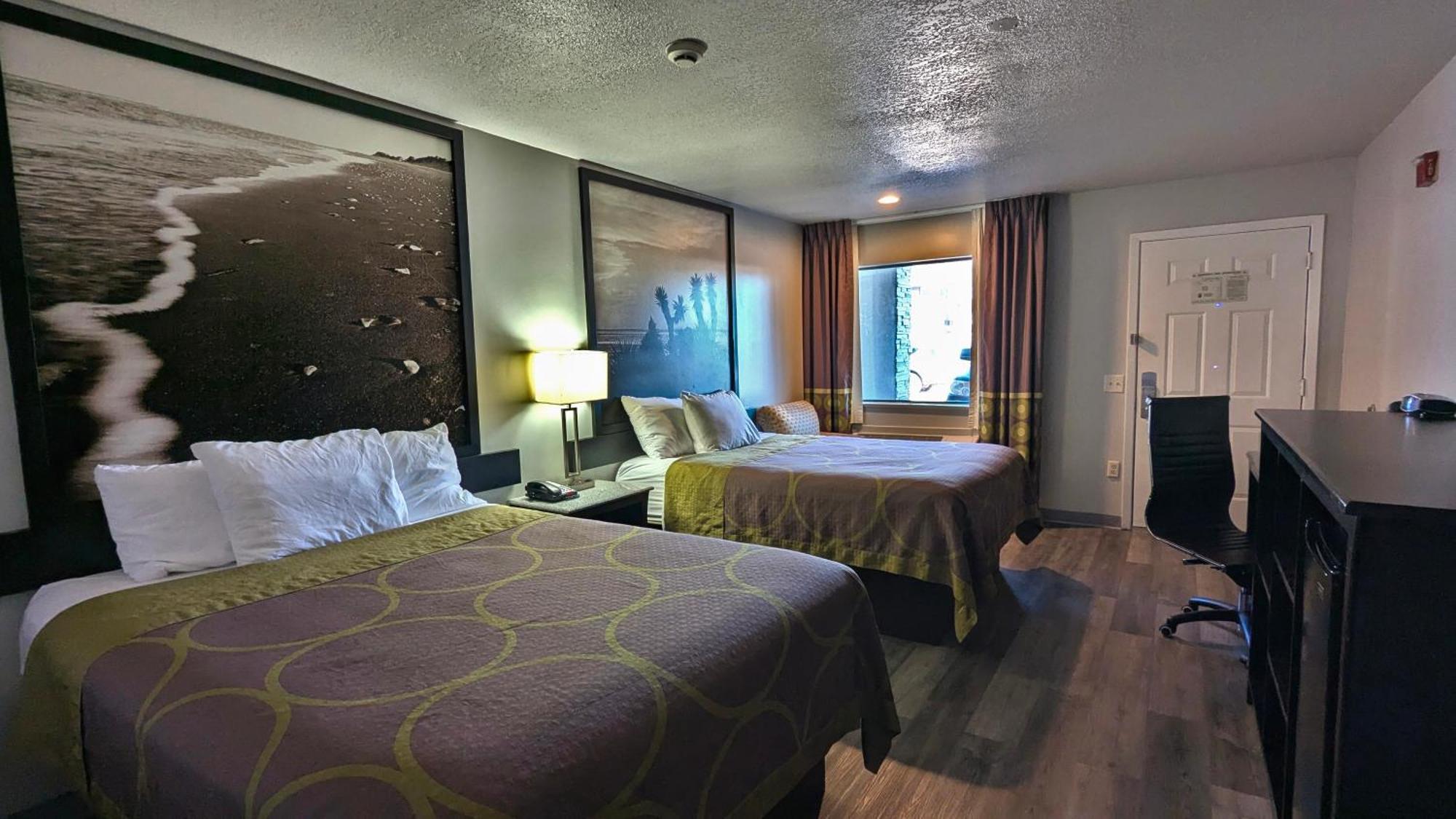 Super 8 By Wyndham Houston/Willowbrook Hwy 249 Екстер'єр фото