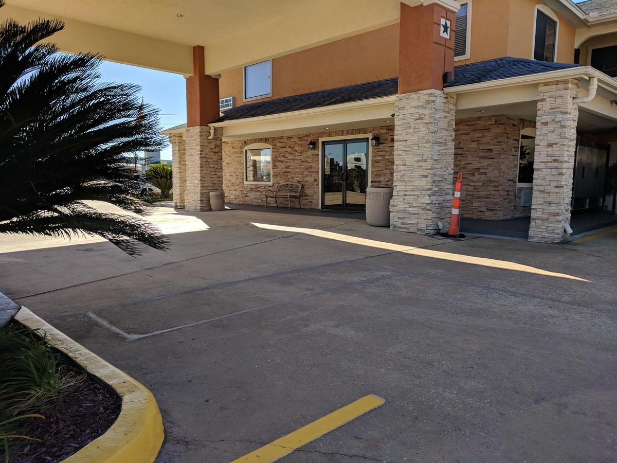 Super 8 By Wyndham Houston/Willowbrook Hwy 249 Екстер'єр фото